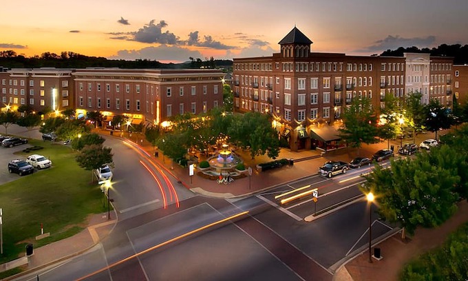 Providence Apartment | Village of Providence - Carriage House Apartment