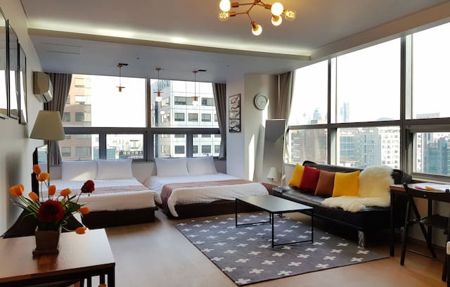 Yeoksam Apartment | 1D12 JJ House-5sec to Gangnam Stn– *BIG&BEST VIEW*