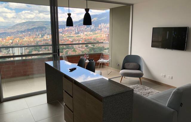 Envigado Apartment | Vista majestuosa a toda Medellin y ubicación ok