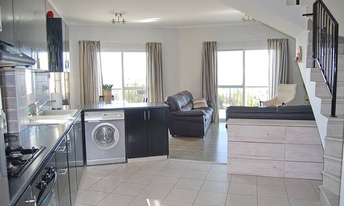 Peyia Town House | Alma Seaview Maisonette
