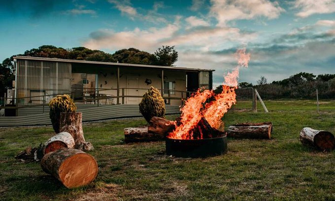 Ward House | Meyersville Lazy Lizard cabin