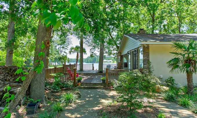 Chapin House | Robin’s Roost/Lake Murray