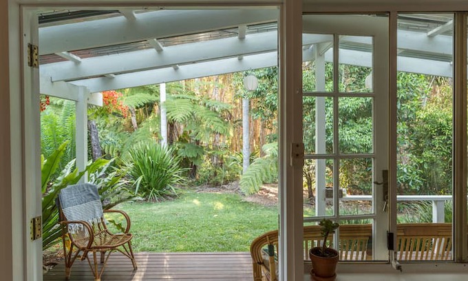 Byron Bay House | Secluded Garden Studio - Melaleuca Byron Bay