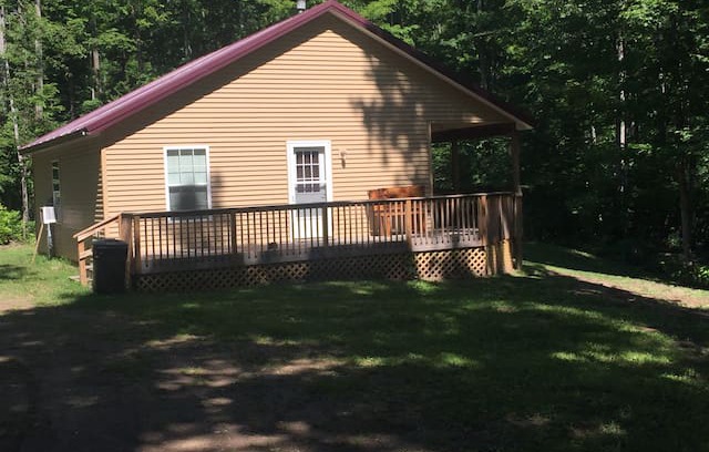 McMillan Cabin | Ten Curves Cabin in McMillan, MI