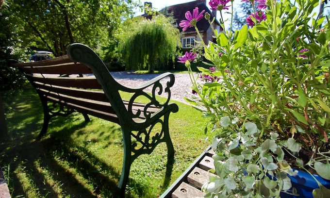 Steyning Cabin | Chanctonbury Cottage perfect for the South Downs