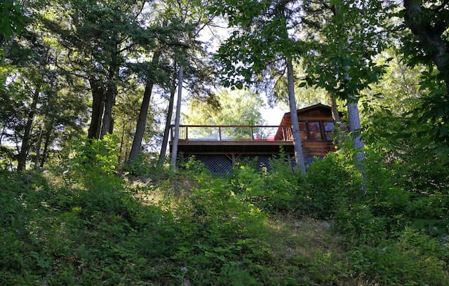 Leeds and the Thousand Islands Cabin | Whippoorwill Cottage, Gananoque Lake