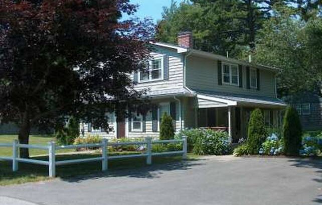 North Falmouth House | The McLaughlin Beach House