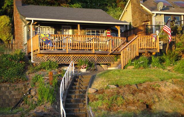 Oceanside Cabin | Oceanside Delight