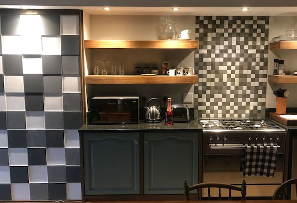 Athlone Apartment | The SeaShack Fynbos Apartment