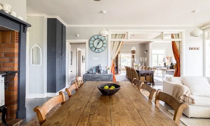 Clevedon House | Hololio House - Country Comfort in Clevedon