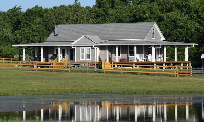 Oakland Other | The Guest House at Twin Oaks Ranch