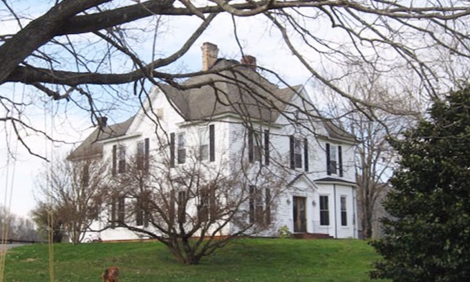 Buchanan House | Mount Joy Manor conveniently located off I81.