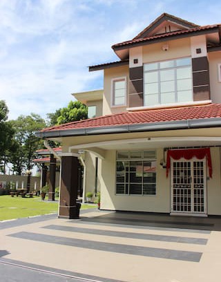 Bukit Indah House | Home2U Holiday Home Bukit Indah, JB