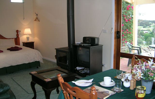 Guildford Bed & Breakfast | Celestine House B&B - Studio