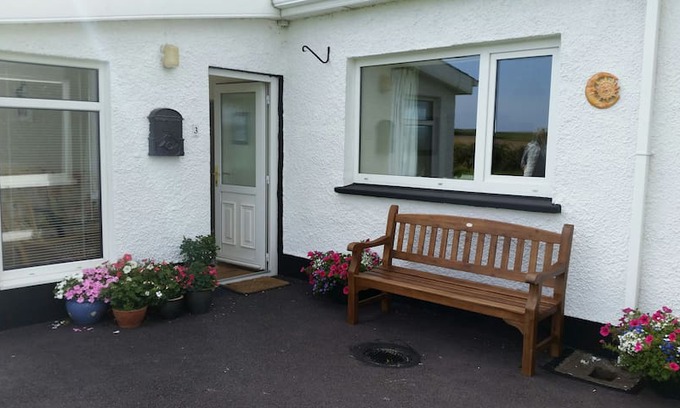 Kinsale House | Charming Cottage at Old Head of Kinsale