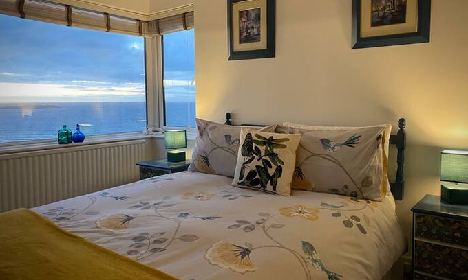 Portrush House | Whiterocks Beach House 2 Causeway Coast