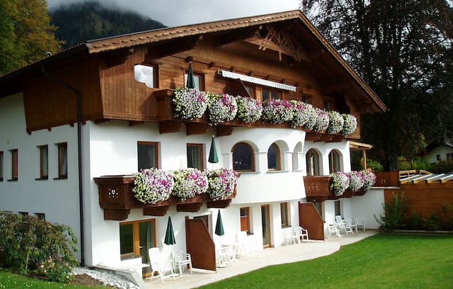 Ehrwald Apartment | "kleines Landhaus Gerber" Ehrwald