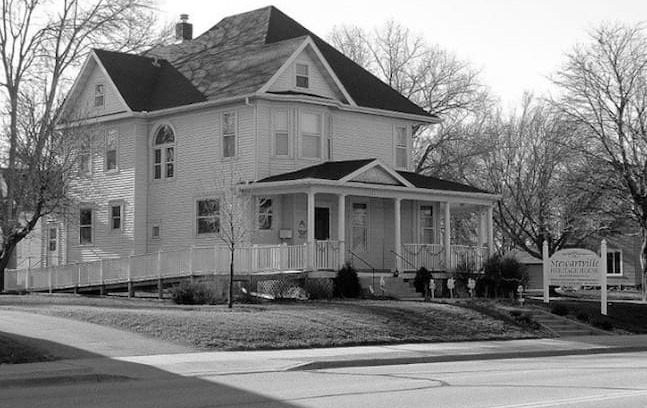 Stewartville House | WS Davis Mansion - Stewartville Heritage House