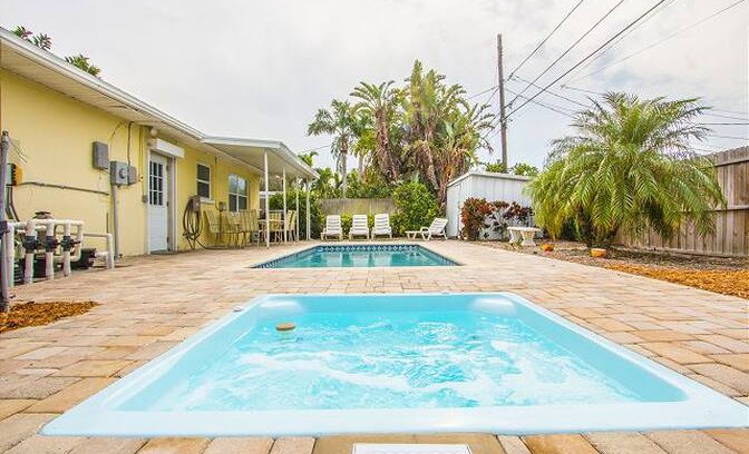 Bay Esplanade House | Gardenia Beach Hideaway by Beachhousefl