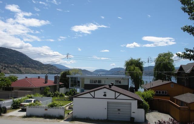 Okanagan-Similkameen House | Sudbury Beach house, steps to Skaha lake, lakeview