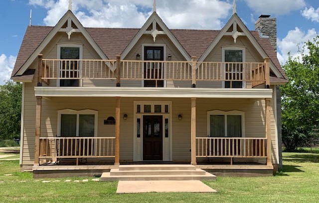 Buffalo Gap House | Historic Reddell Guesthouse in Buffalo Gap, Texas