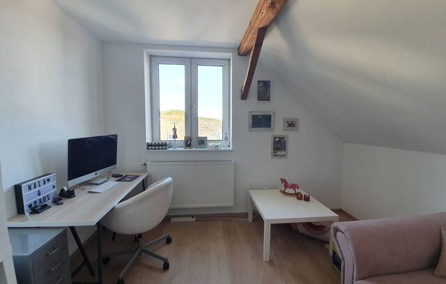 Hueckeswagen House | Einzelbett(+ BigSofa) im Grünen maximal 2 Personen