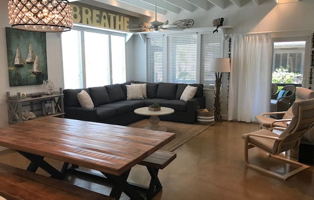 Port Aransas House | Twin Palms Beach House: 2-story Condo, 5 BD / 3 BA