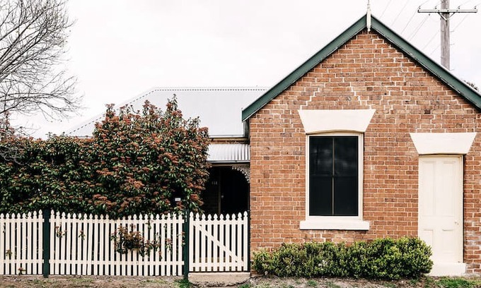 Central Mudgee Cabin | The Old Milk Bar TWO - 2 bedrooms