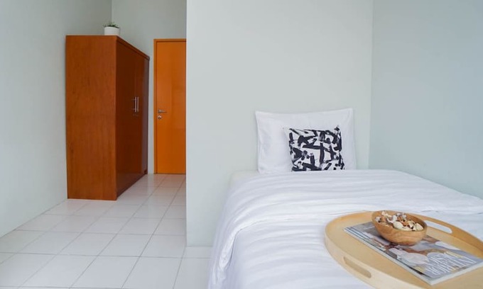 Jakarta House | Kost Lavender UI dekat Stasiun Depok Margonda