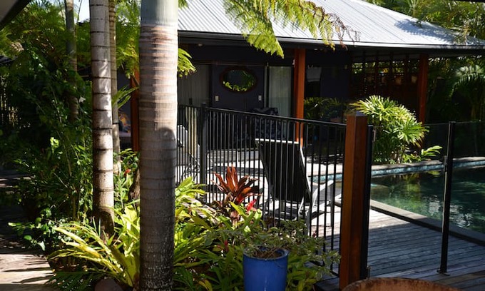 Mission Beach House | Baranbali Pavilions