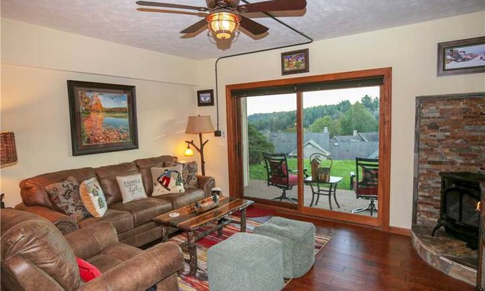 Blowing Rock Apartment | Wren 103 Chetola Resort Premier 1BR Condo close to Tanger outlets with access to full resort amenities including heated indoor pool and fitness center