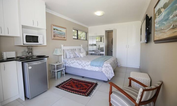 Berea House | Nahoon Plush Guest Accommodation