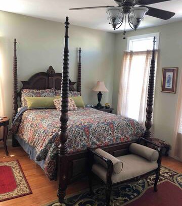 Sea Isle City House | Layton's guest house on the BAY. In Sea Isle