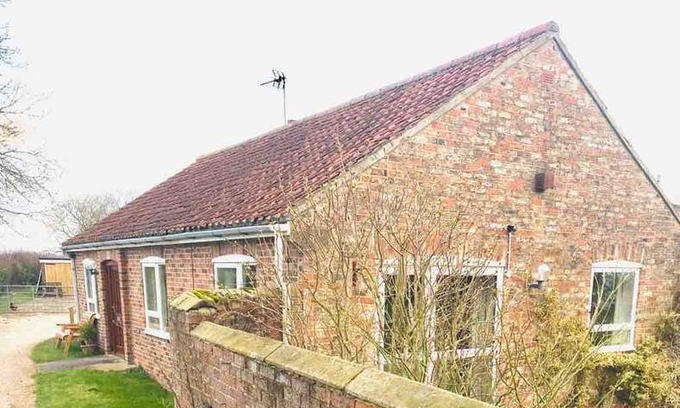 Low Catton House | Field View Cottage, Foston, York