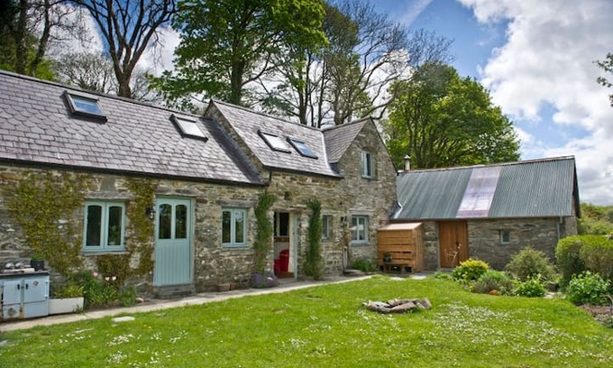 Mynachlogddu Other | Felindyrch Tranquil cottage in stunning location