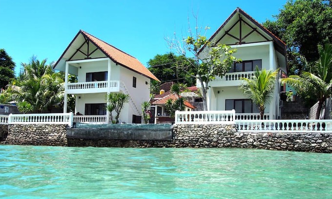 Ceningan Island Villa | -4 BR Private villa with seaview in Nusa Ceningan