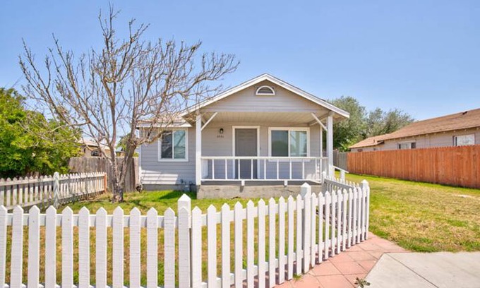 Oceano House | 2321 Cienaga