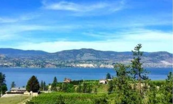 Okanagan-Similkameen House | The Suite Life in Naramata