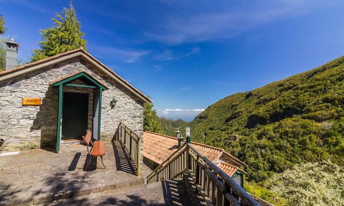 Sao Roque do Faial Cabin | Azália - A cottage in the mountains of Madeira