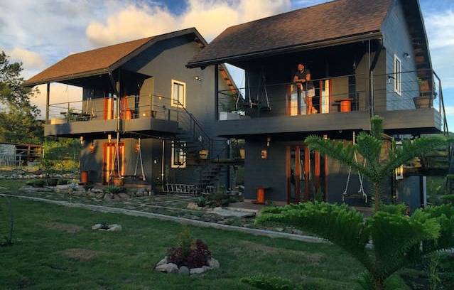 Alto Boquete Cabin | EL GRANERO DE FRIDA - CABINS WITH BALCONY