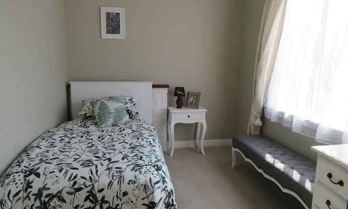 Kaitaia Cabin | Prana Cottage - Kiwi Room