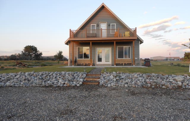 Lucerne House | Riverview Guesthouse