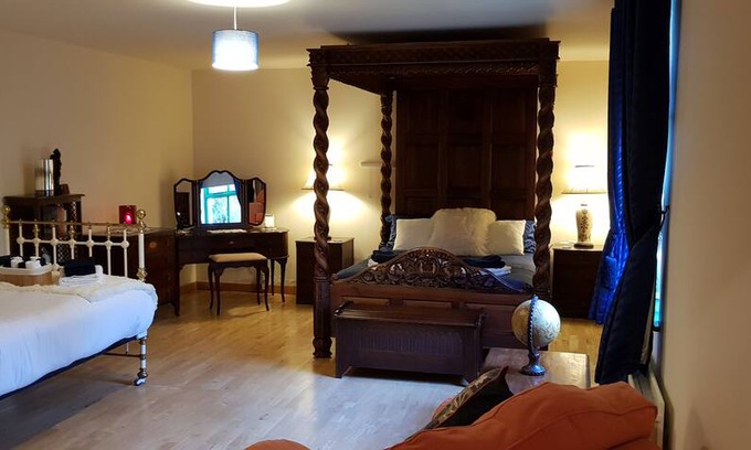 Castlegregory Cabin | Stradbally Mountain Cottages