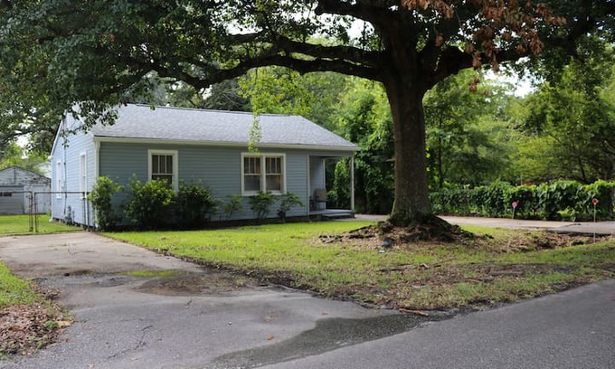North Charleston House | Park Circle Casita - Close to CHS and downtown