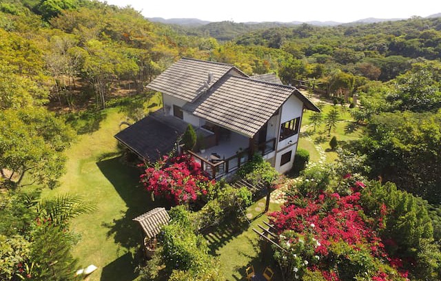 Pacoti House | Chalé estilo alemão em Guaramiranga (Chalet Schonenberg)