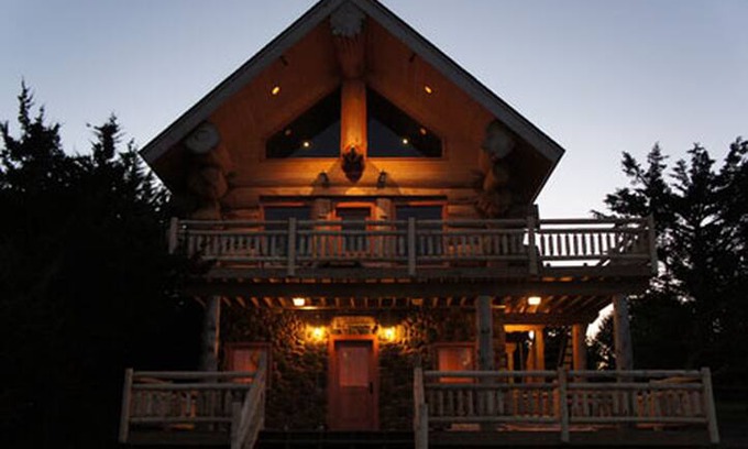 Adair County Cabin | Moonlight Marion with Private Lake!