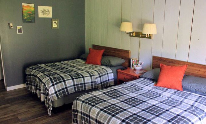 Stratton and Bromley Ski Areas Hotel | The White Birch Room at the Pinnacle Lodge