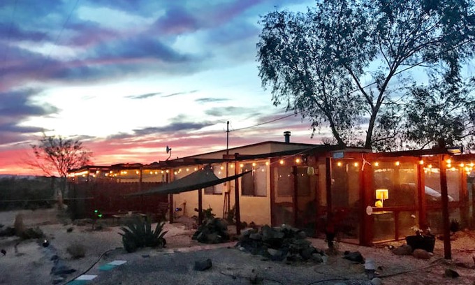 Wonder Valley House | Joshua Tree Desert Retreat: Ranch House Hacienda
