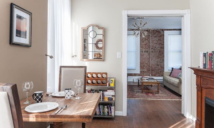 Clayton-Tamm Apartment | 1 Bedroom Dogtown Apartment Close to Zoo/WashU
