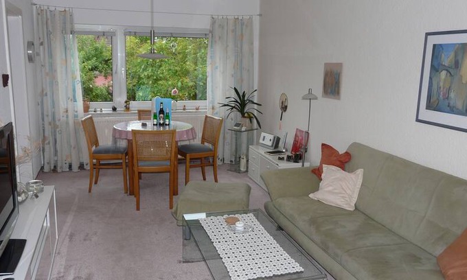 Neuwelschhufe Apartment | Ferienwohnung "Hopping to Dresden"